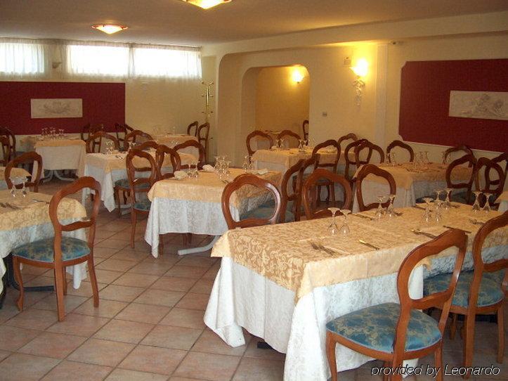 Hotel Parco Serrone Corato Restaurant foto