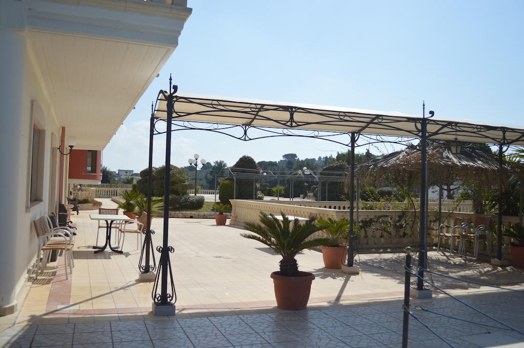 Hotel Parco Serrone Corato Buitenkant foto
